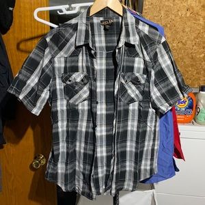 Helix short sleeve button down shirt